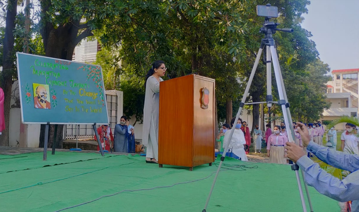 Say yes to diyas, no to patakas! at Modern Senior Secondary School, Patiala - image 4