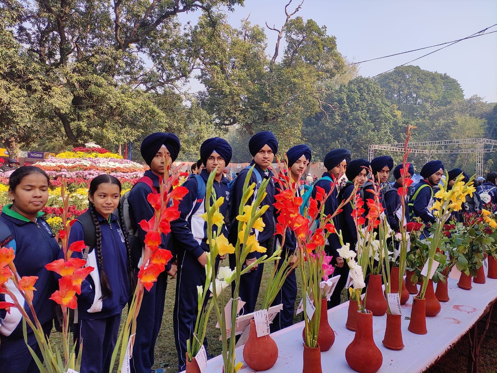 Class 11 students on a field trip to Chandigarh at Modern Senior Secondary School, Patiala - image 7