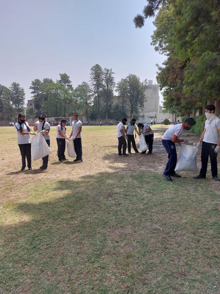 Pre-Nursery, Nursery & KG kids celebrating their mothers! at Modern Senior Secondary School, Patiala - image 4